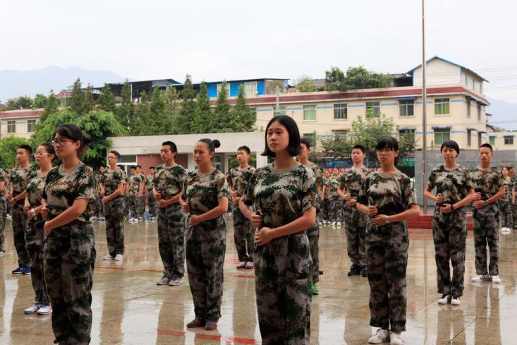 30载岁月如歌洒下一路花香，四川省一级示范性普通高中—玉林中学