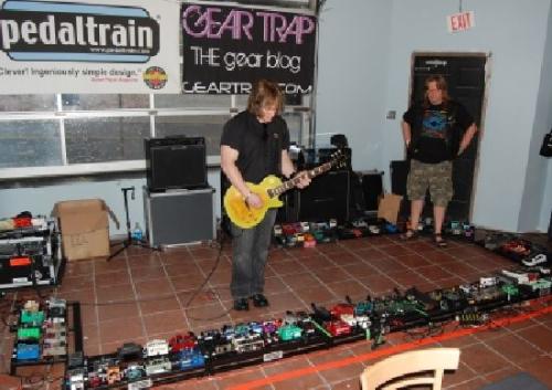 乐之无尘高鹏谈如何在不同的预算下做吉他效果器音箱的配置