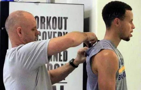 nba高科技面罩,nba球星戴的面罩