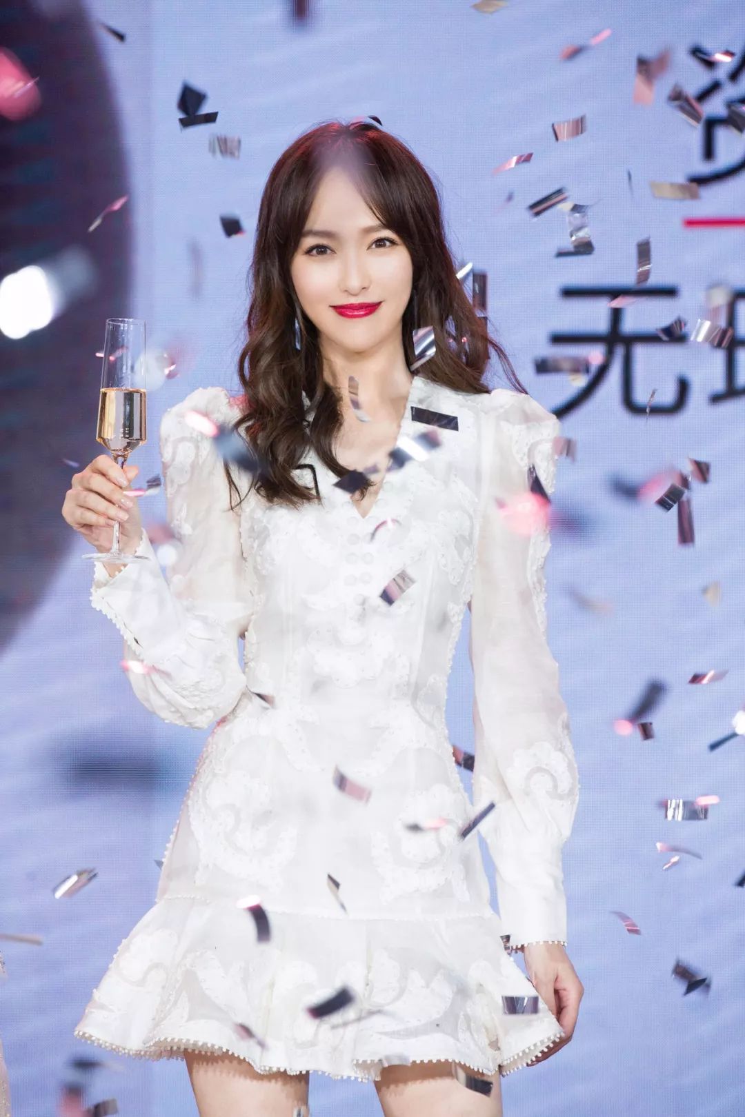 唐嫣同款粉底液,唐嫣同款资生堂粉底液