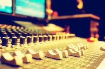 今天是这群特殊孩子的节日！佛山电台的大田、交通国都为他们祝福……