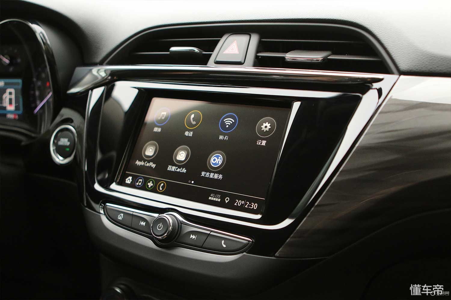 1.3l三缸别克凯越试车,别克凯越外观老款改新款