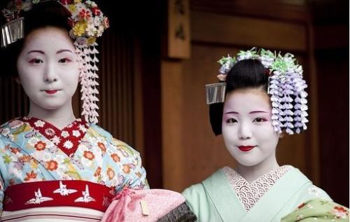 气垫bb太白了怎么调和,bb霜太白怎么办才好用