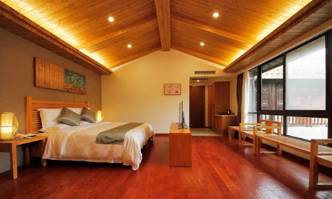 嘉兴西塘旁边还有什么好玩的地方,乌镇和西塘都在嘉兴吗