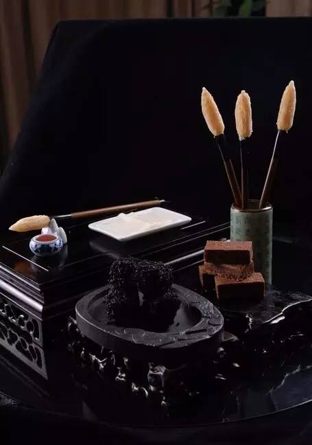 书家必携经典古诗词200句,书家挥毫必备书籍有什么