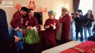 军人结婚战友接亲游戏,婚礼接亲游戏环节