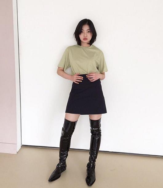 现在都这样扎衣服！忽然才知道扎起来有多显瘦