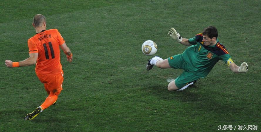 齐达内勺子点球是运气还是技术,齐达内头槌马特拉齐完整版