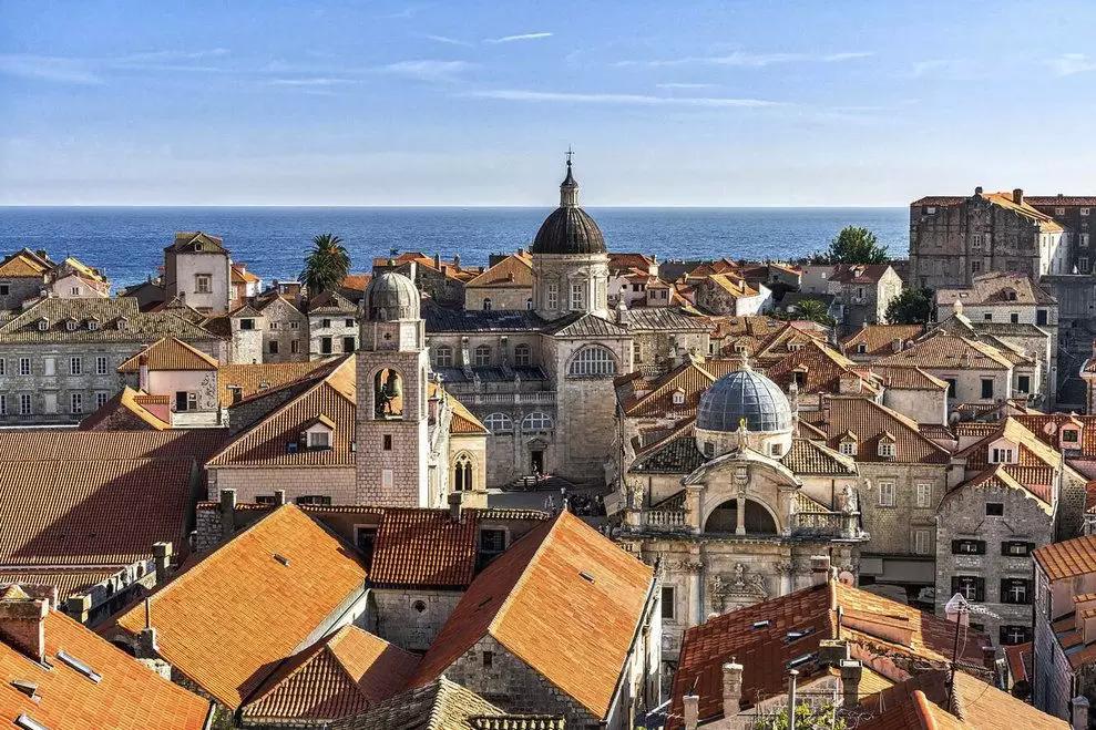 一杯咖啡50块钱,一杯咖啡5元