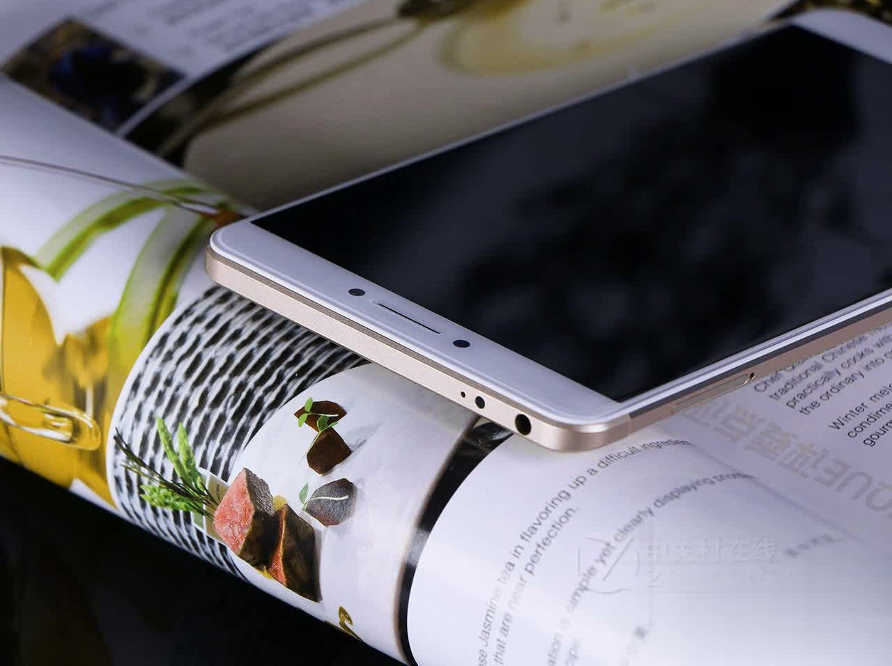 三款特别良心的千元机，尤其第一款，128GB+6.44英寸