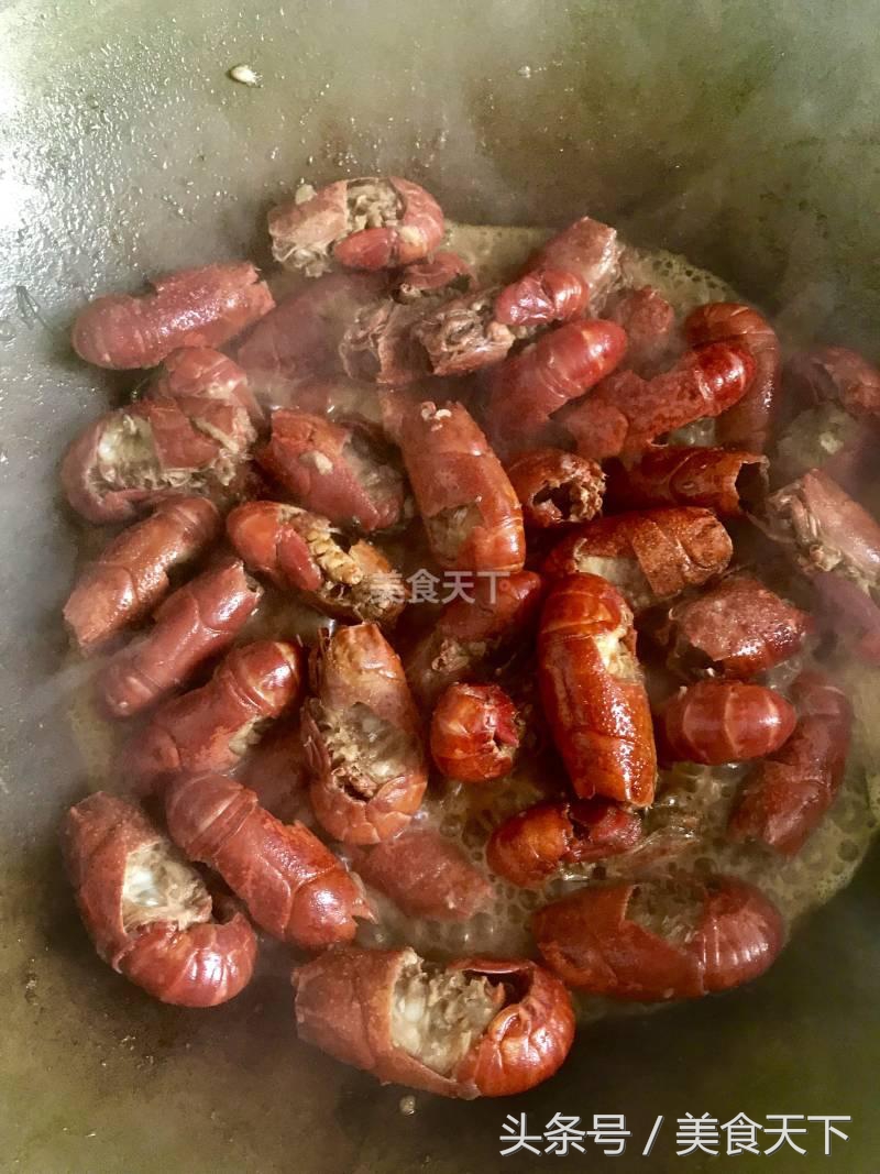 夏天怎么能少得了麻辣小龙虾,夏天的快乐一定少不了麻辣小龙虾