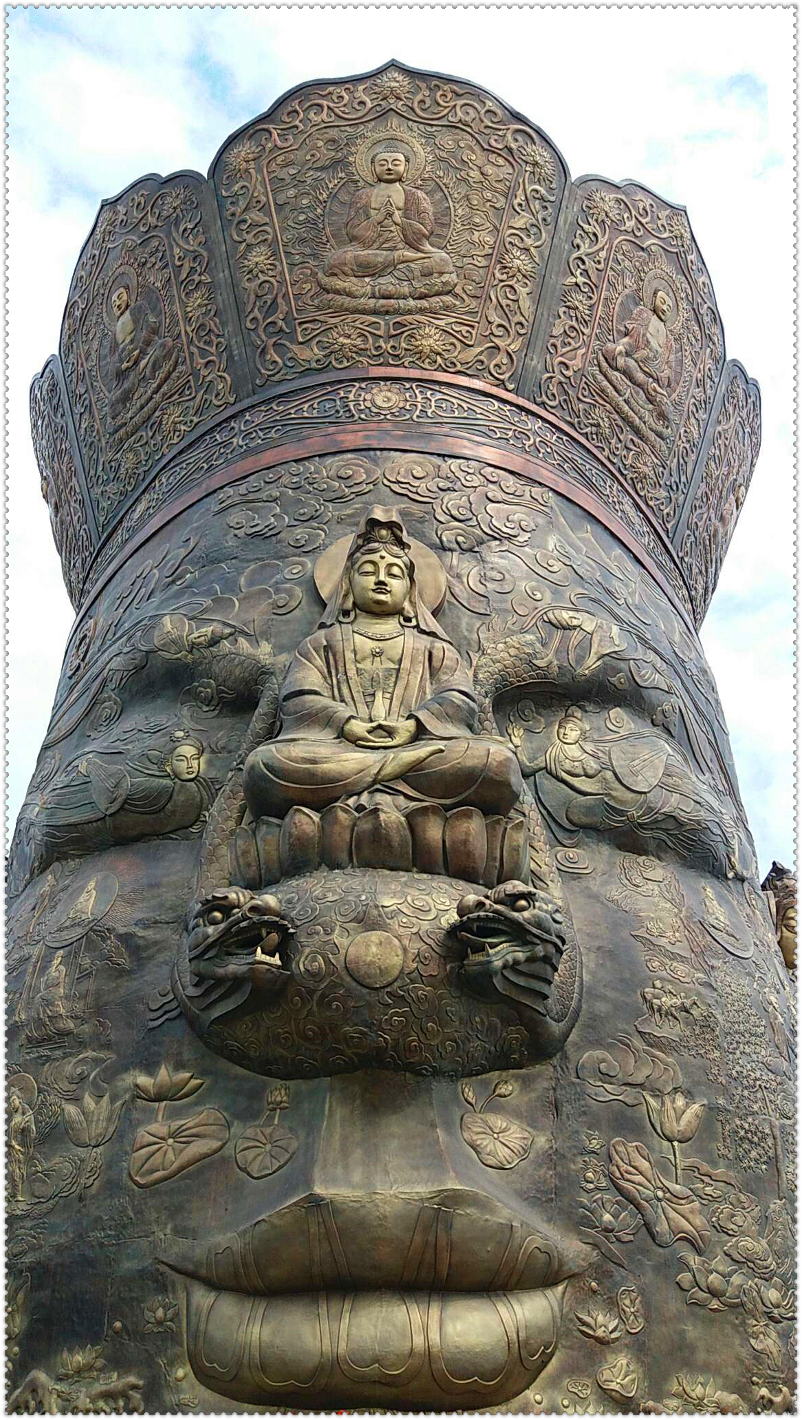 上海东林寺最高玉观音,上海东林寺五佛冠介绍