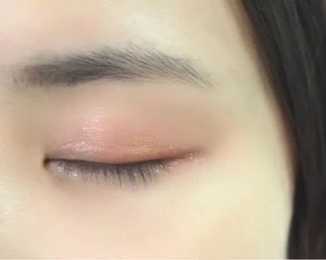 既好看又好用的眼影,5款眼影让眼妆更迷人