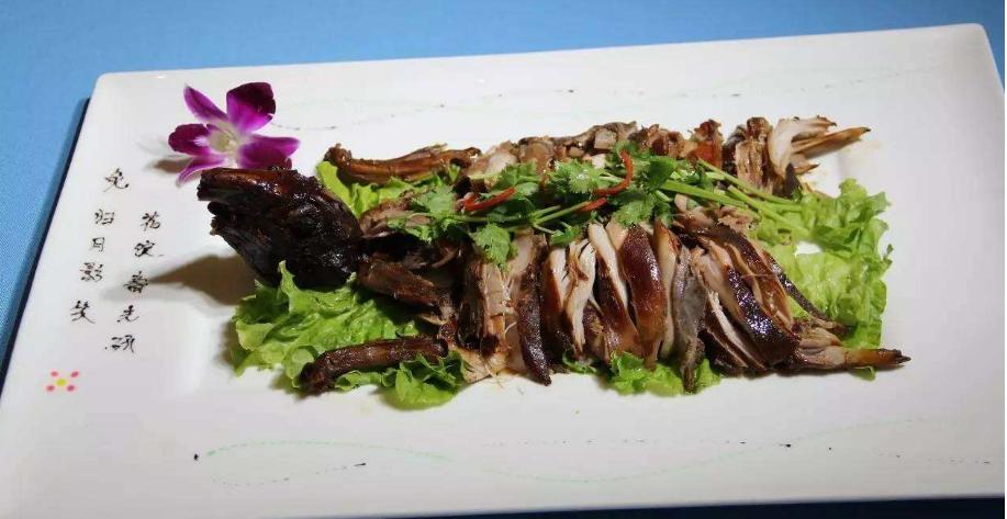 舌尖上的*安泰**，亲，*安泰**好吃的地都在这里了！太牛了！好吃到哭