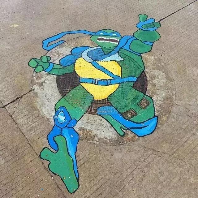 30所职校为井盖“整容”，以画会友，你的学校技术如何？