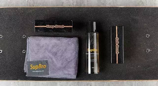 一分钟快速清洁鞋,3秒教会你怎样洗鞋