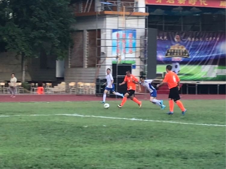 忠诚杯篮球赛海南点评,第一届忠诚杯足球联赛