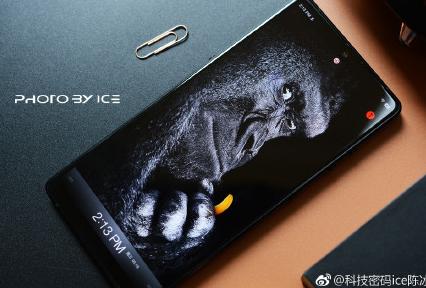 锤子坚果pro3和p20对比,锤子坚果pro2s白色对比坚果r1