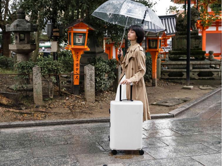 国潮品牌ITO旅行箱与《侏罗纪世界》系列电影跨界合作限量逼真3D抓痕箱让你赚足回头率