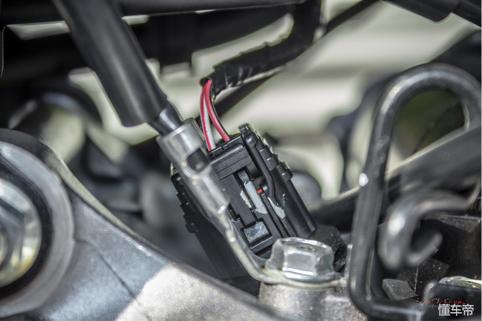 本田cbr250rr四缸水冷跑车,本田cbr250rr是街跑吗