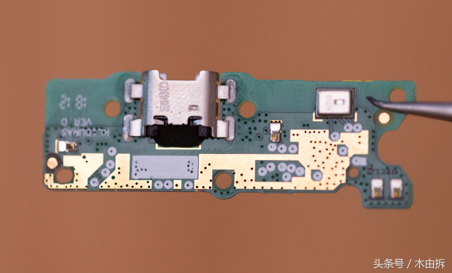荣耀畅玩7a无指纹版拆机,荣耀畅玩7拆机