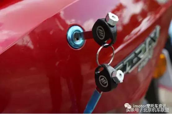 力帆125最新款,当家小花