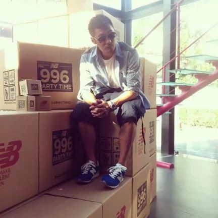 余文乐老爹鞋怎么搭配,余文乐爱穿潮牌