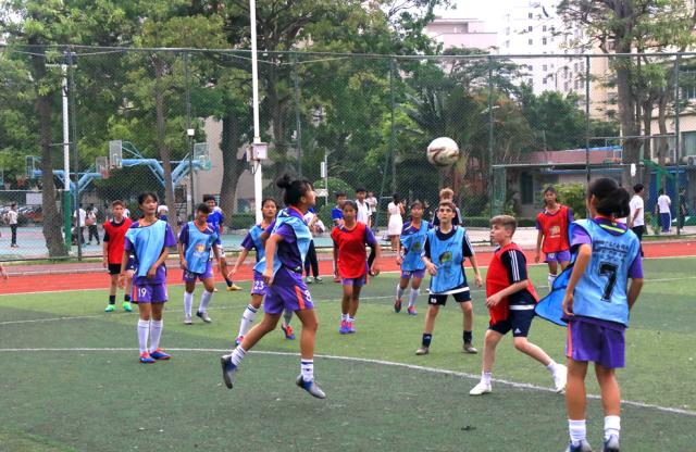 足梦视界｜中英足球文化交流，首站湛江轰动全城