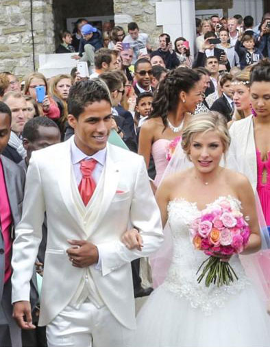 2022世界杯法国太太团惊艳全场,2022世界杯法国队太太团来袭