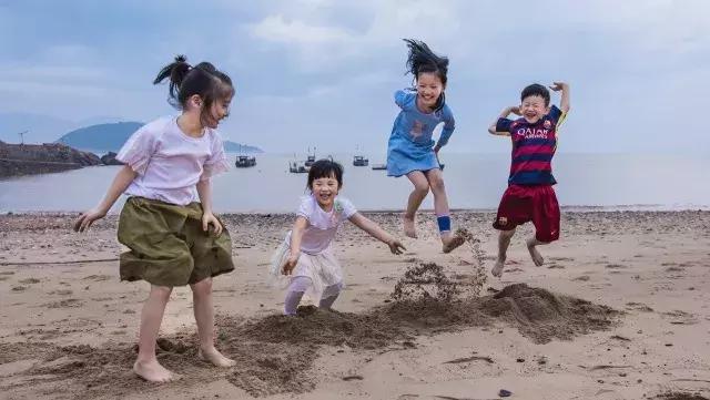 六一美食节互动嗨场,六一运动会嘉年华