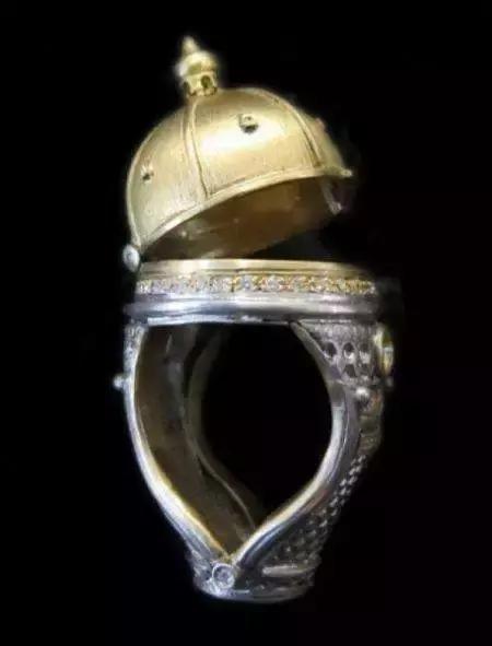 非主流的配饰,奇葩的配饰