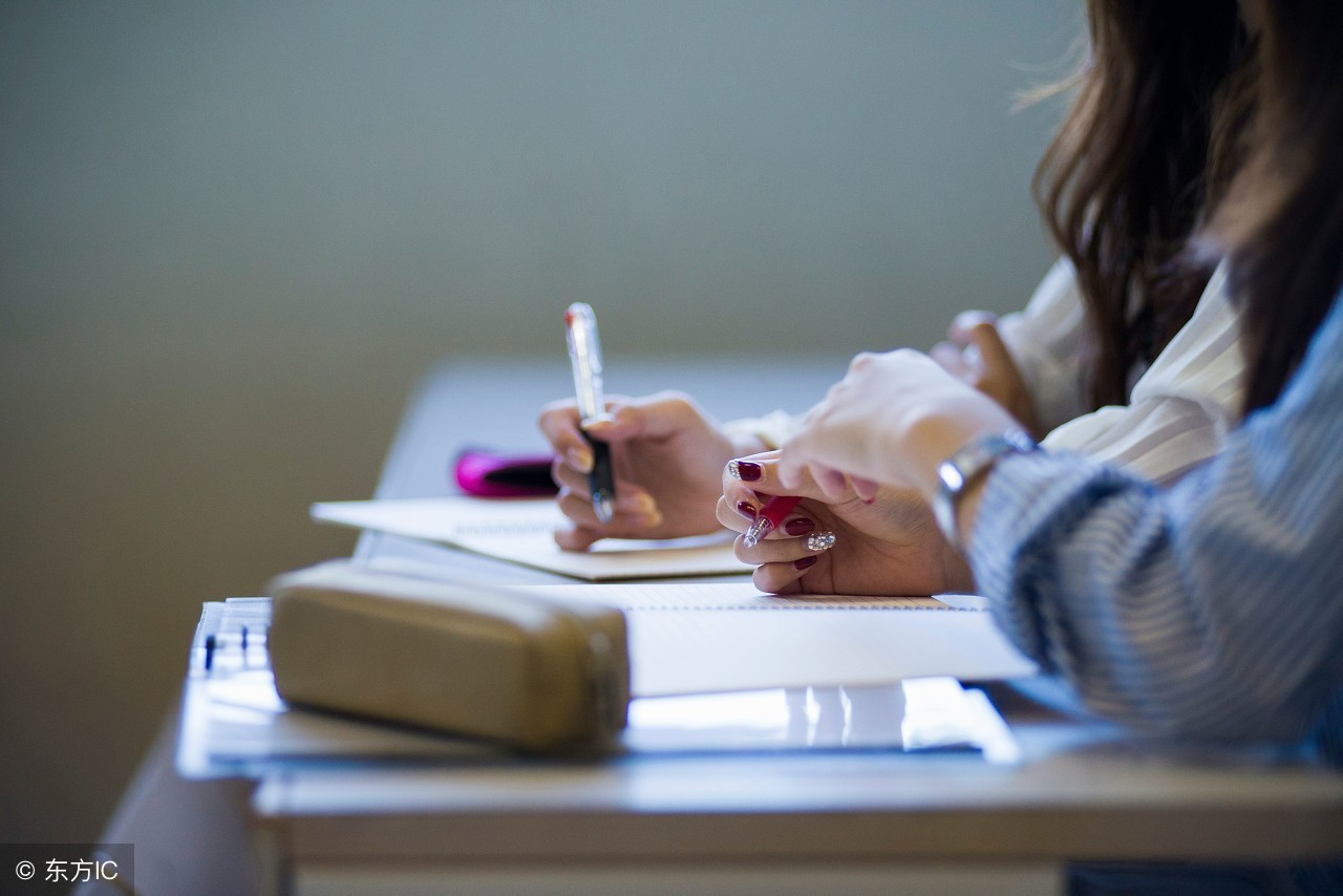 一年级上人教版古诗日积月累考点,五上语文古诗词日积月累训练