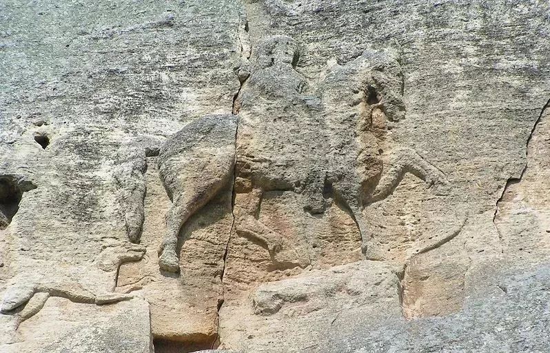 玫瑰之国指的是哪个国家,玫瑰之国保加利亚图画