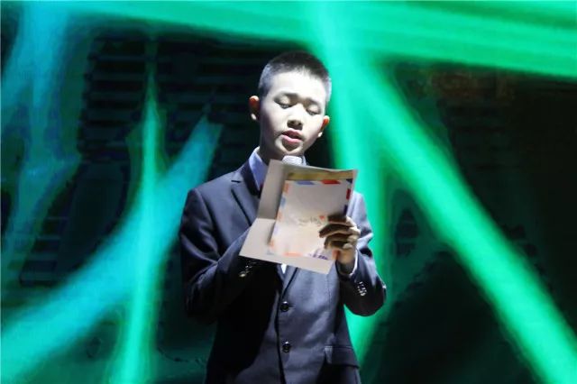 信·万中|邂逅一纸情怀