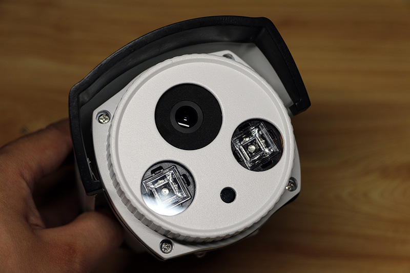 防小偷监控器,家用监控如何防小偷