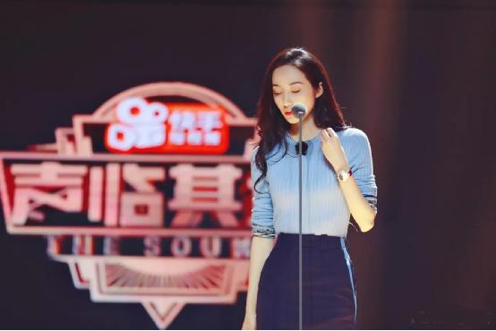 韩雪近期迷人美照,韩雪冬日晒自拍照