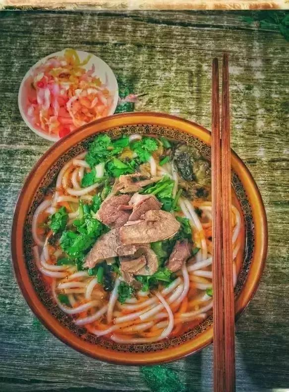 宝鸡到昆明的机票多少钱,宝鸡到昆明火车硬卧多少钱