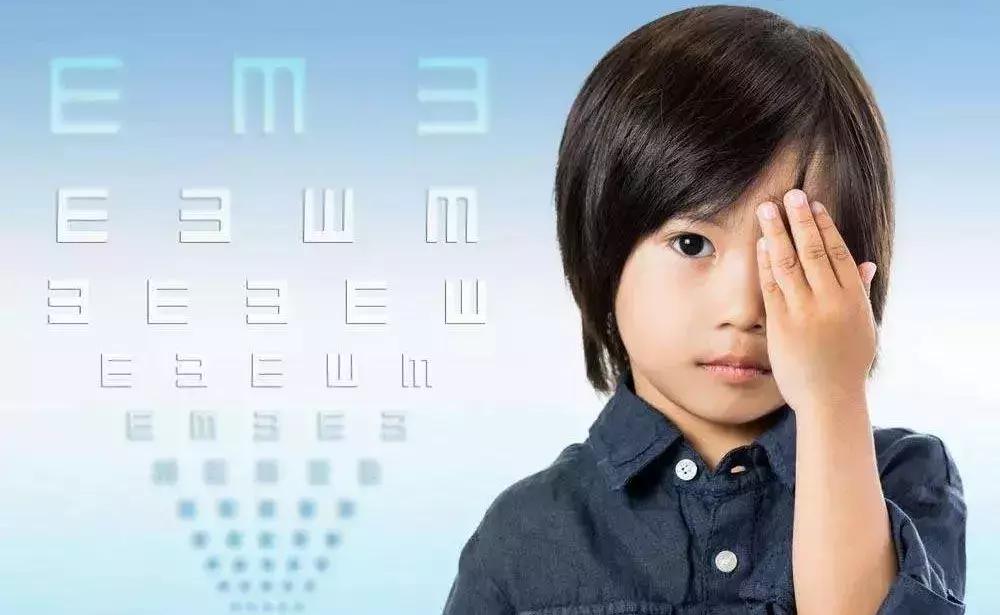 孩子近视怎么办？做好这三点，轻松阻止近视发展