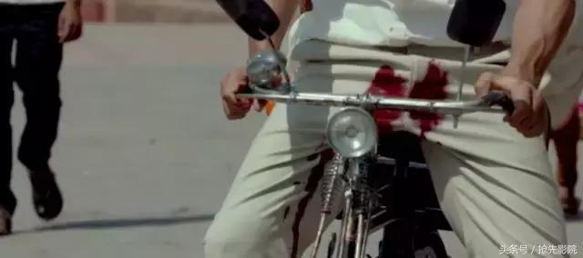 这部盯着下半身拍的电影,不服不行