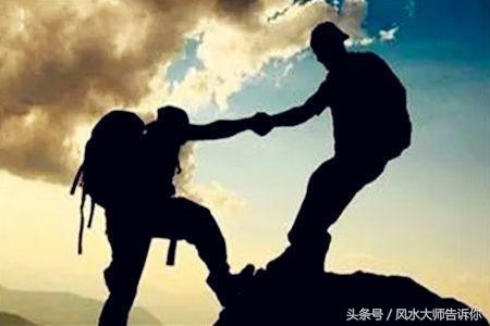 祖坟吉凶口诀大全,怎么样看祖坟位置好坏