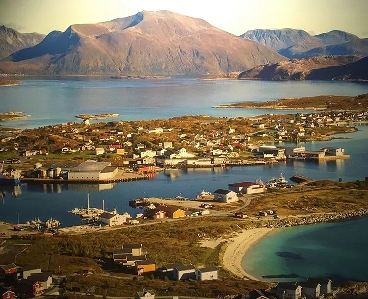 挪威的一个小岛夏天,挪威最美渔村北极圈里的秘境岛屿