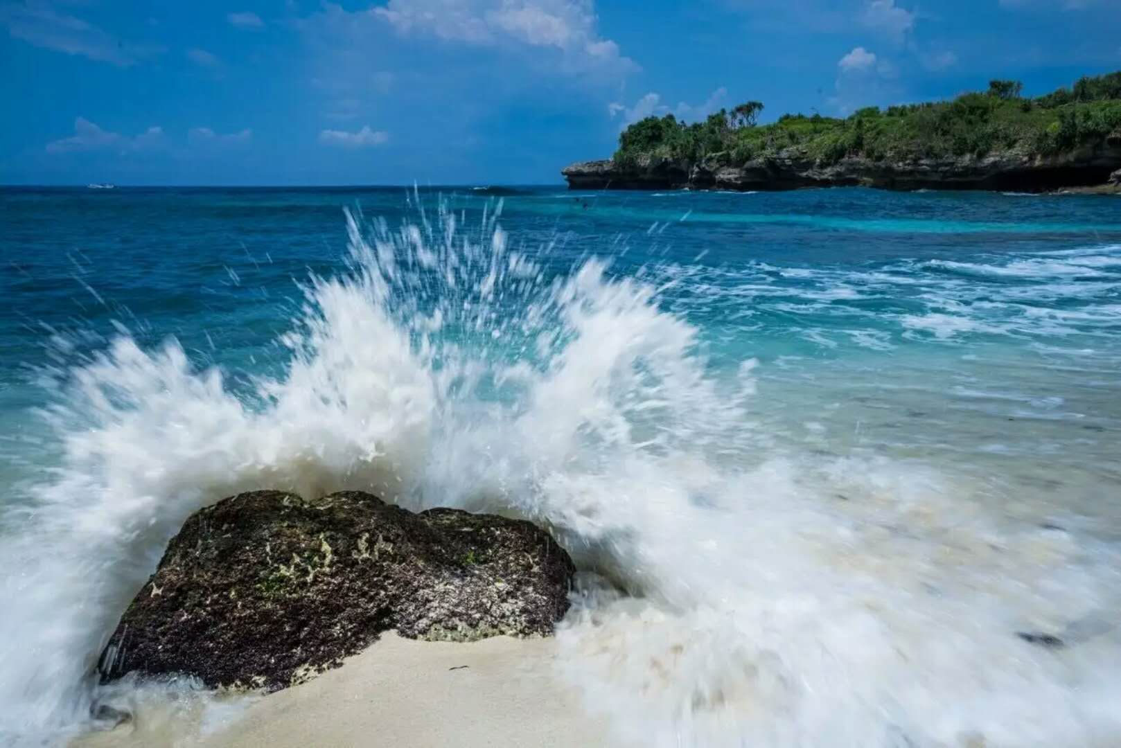 巴厘岛真实的秘境,巴厘岛神秘的海滩