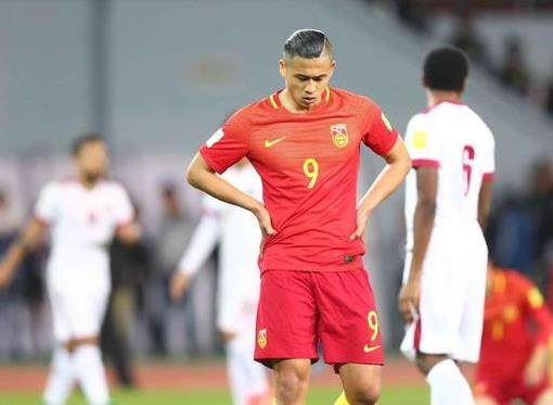 张玉宁破门领先申花,张玉宁破门国足热身赛