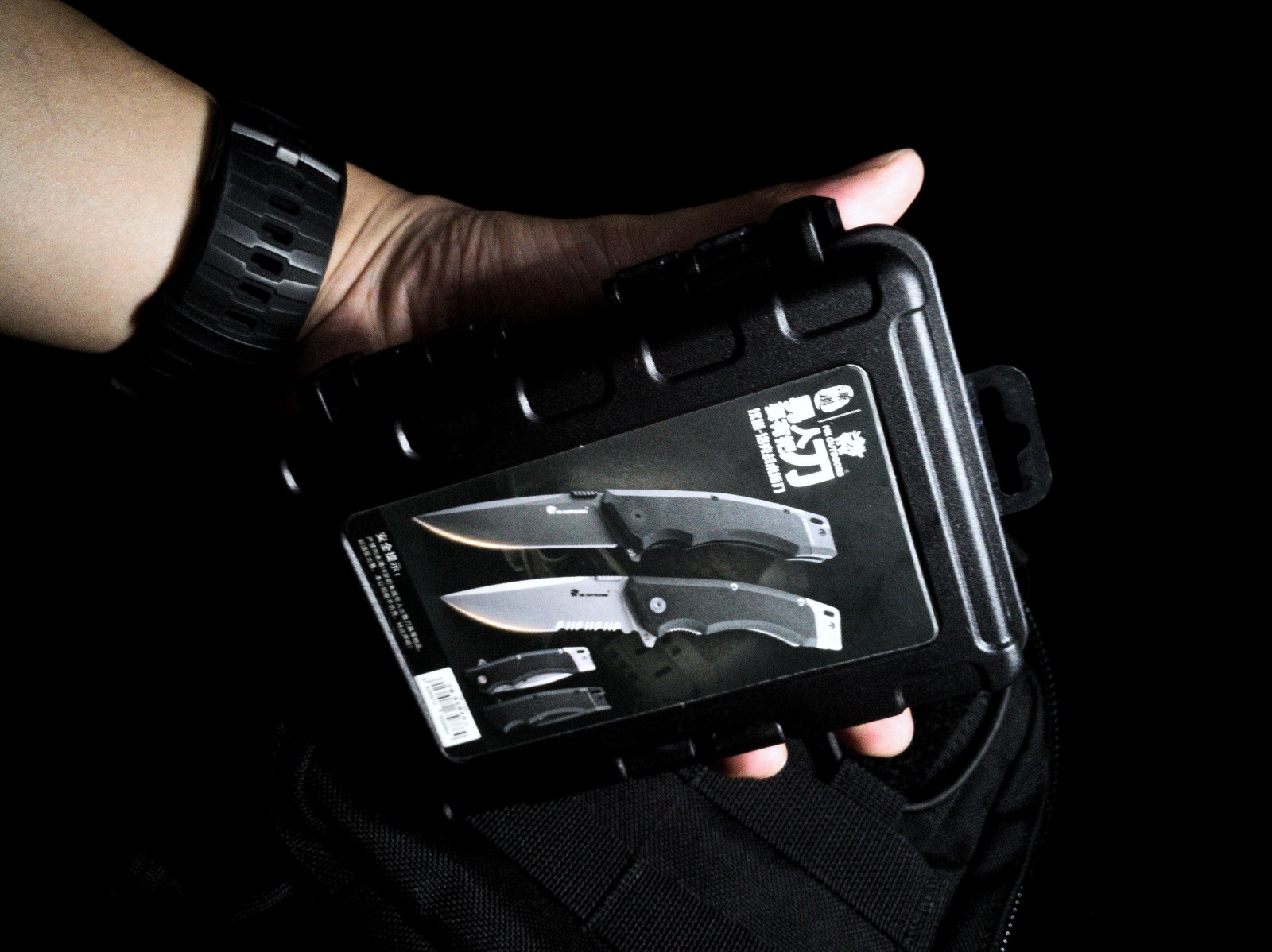 汉道洛克折叠刀钛合金版,汉道洛克刀镂空手柄好吗