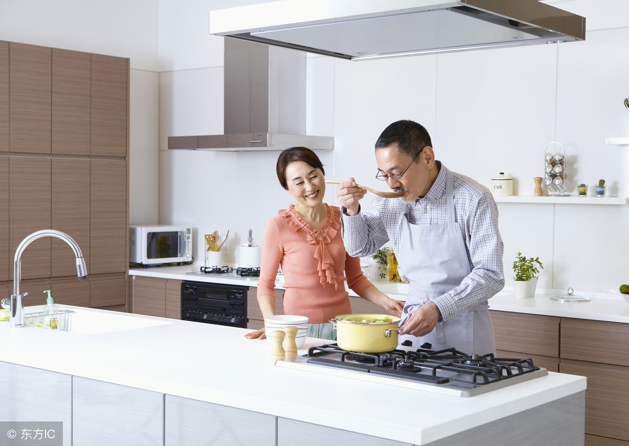 有个弱智的老公是怎样的体验？网友：煮饭只知道放米不放水