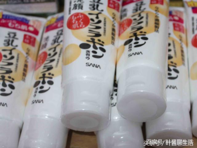 平价洗面奶推荐保湿温和,可以提亮肤色敏感肌的平价洗面奶