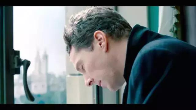 被英女王授予爵位的人,被英国女王封爵的人有什么待遇