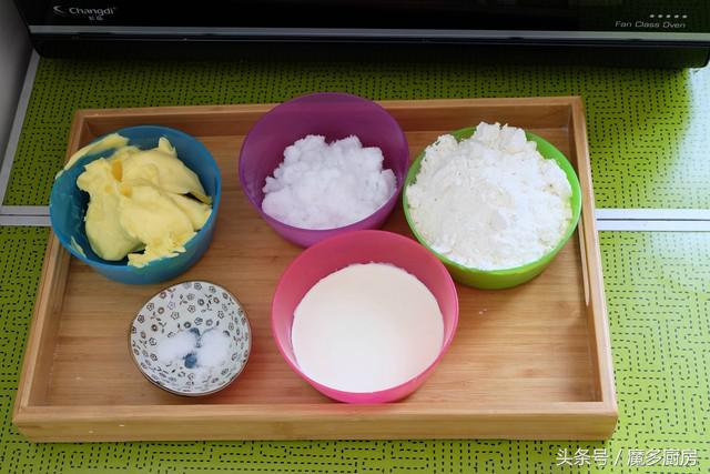 自己做曲奇饼干的做法大全,自己做的曲奇饼干太硬