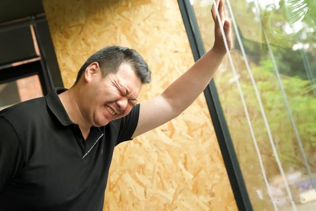 汽车音响老谢,汽车音响改装漏水