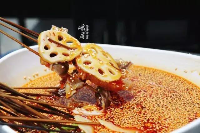 带着女生去峨眉山,带着女友穷游